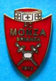 See more ideas about monza, race calendar, italian grand prix. 10 Idee Su Pin Calcio Italia Monza Calcio Italia Distintivo