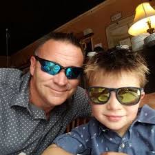 Derek Seney (@DsSeney)