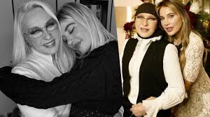 Collegamento tra Cuccarini e Matano: "Fate la pace, sarebbe un evento"