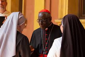 Cardinal Sarah speaks out against clergy blessing same-Sєx unions –  Catholic World Report