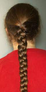 The English Braid Is One Of The Easiest Braids This Is How Gather Your Hair And Part Braided Hairstyles Tutorials Braids For Long Hair Vintage Hairstyles