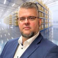 100+ profili “Brommer”