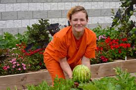Veggies Futures Bloom This Summer In Gwinnett County Jail Inmates Garden News Gwinnettdailypost Com