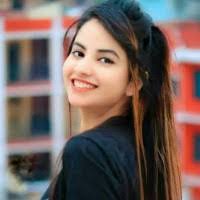 Devon Voss's Instagram, Twitter & Facebook