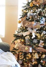 Black And Gold Christmas Decorations Silver Gold And Rustic Christmas Tree Kerstmis Kerst