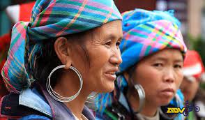 There is heavy concentrations in the twin many hmong today still embrace their culture. Jewelry Of Hmong People