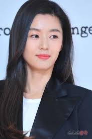 Jeon was born in seoul, and studied in the department of theater and film at dongguk. Pin On Celebrity