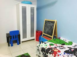 Bilik lelaki di rumah florida diberi perspektif global dengan menggunakan peta dunia sebagai kertas dinding. Hias Bilik Tidur Anak Lelaki Simple Je Hias Bilik Tidur Facebook