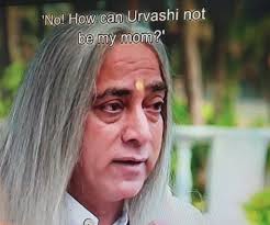 Papa again? Alisa discovered her father's poster!🐻😁❤️ There is no hiding  here!🐻