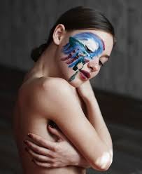 Pain hd wallpaper posted in abstract wallpapers category and wallpaper original resolution is 3840x2160 px. Wallpaper Id 228328 Woman Posing Topless With Artistic Body Pain On Her Face Artsy Face Paint 4k Wallpaper