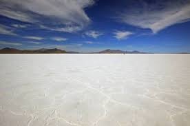 As the water evaporated over millennia, a thick layer of salt remained on the lakebed. Utah Salt Lakes Ridecolorfully Katespadeny Vespa Utah Favorite Places Wendover