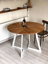 Non Extendable Round Dining Table Oak