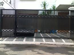 Desain Pagar Rumah Minimalis Modern Desainrumahanda Com House Fence Design House Gate Design Luxury Apartments Interior