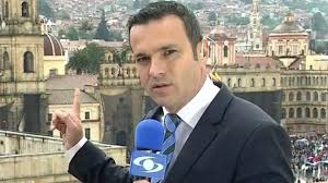 A pesar de la distancia que han tenido en esta época por la pandemia, buscan el momento en la emisión del día para enviarse mensajes. Monica Jaramillo No Puede Vivir Sin Juan Diego Alvira Minuto30 Com