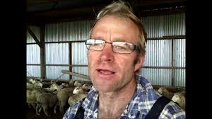 Phil Barnett, Akitio