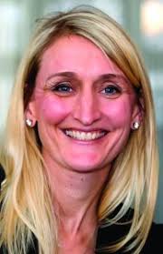 Jenifer Martin's Instagram, Twitter & Facebook