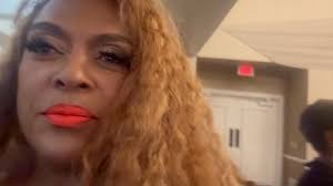 Happy Birthday to the Queen of Twins Lauri Huff Smelley !!! Love to you &  Sissy !! Your Favorite Southwest Flight Attendants 👩🏻‍✈️🧑🏼‍✈️👨🏽‍✈️  #flightattendantlife #flightattendant #whereintheworldisMarshaMac