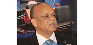 Former chairman makes impassioned plea to keep regional carrier in the air 