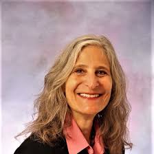 Kathy Lund's Instagram, Twitter & Facebook