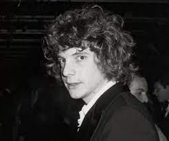 Paul getty, who was once the richest man in the world.while living in rome in 1973, he was kidnapped by the 'ndrangheta and held for a $17 million ransom. The Gruesome Tale Of John Paul Getty Iii S Kidnapping Edgar