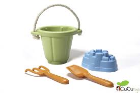 Puedes jugar en 1001juegos desde cualquier dispositivo, incluyendo. Cubo De Playa Verde Ecologico Greentoys Cucutoys Envios 24h Gratis Jugar Con Arena Juguetes Para La Arena Juegos De Arena