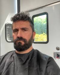 And the beard survives the current shoot 😮‍💨🥲