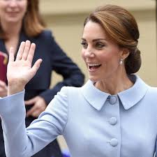 OMG!! Princess Catherine REFUSES To Curtsy to Stepmother-in-law Camilla, Queen's Response SHOCKS ALL! See More Below 👇👇👇