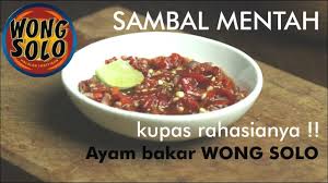 Pangsit) either crispy fried or in soup, and also bakso (meatball). Resep Sambal Mentah Ala Rm Wong Solo Sambal Mentah Lalapan Youtube