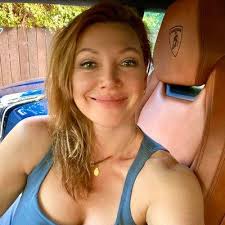 Flora Ashley, 1220 Maple Ave, Ste 1001, Los Angeles, CA 90015, US