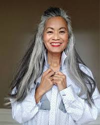 3 Ways To Wear Gray Hair Over 40 Grey Hair Inspiration Gray Hair Beauty Long Gray Hair