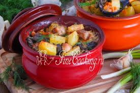 как приготовить мясо в горшочке с картошкой и грибами Kartoshka S Kuricej I Gribami V Gorshochkah Recept Eda Idei Dlya Blyud Recepty