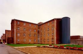 In 2008 the prison began adding additional bunks to cells, increasing capacity from 800 to 1000. Wa Prisons