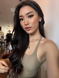 Hello Shasha my Instagram is: omar814027 name Jose Omartinez, Add me and  Send me messages pics and videos.