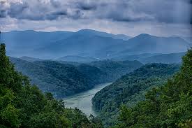 For those who want it to be just you and the smoky mountains, this is the perfect option for you. Best Paid And Free Camping In The Great Smoky Mountains National Park