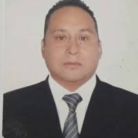 9 perfiles de «George Molina»