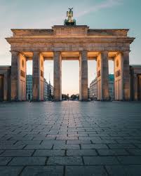 Itap Of The Brandenburg Gate At Sunrise Nature Teesylvania Photos Amazingworld World Amazingphotograp Brandenburg Gate Berlin Photography Bradenburg Gate