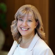 Happy to announce I've been promoted to Digital Marketing Manager at Grace  Hill!