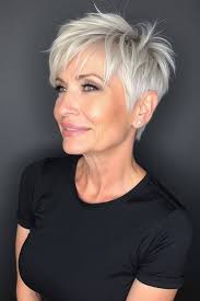 Loving my hair longer, what do you guys think?