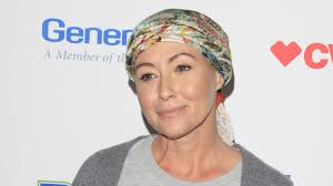 Shannen doherty has shared an update on her battle with stage 4 breast cancer, telling elle magazine that she's trying to treasure all the small moments in her life. Shannen Doherty Ist Erneut An Krebs Erkrankt Im Vierten Stadium Stern De