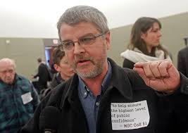 Panel sets up casino battle