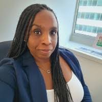 Denise Theus's Instagram, Twitter & Facebook