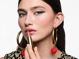 Carolina Herrera Make-up ✔️ online kaufen