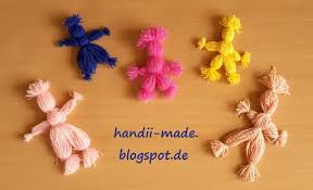 Sorgenpuppchen Basteln Mutmachmannchen Basteln Sorgenpuppchen Gestalten Sorgenpuppchen Aus Wolle Blumen Basteln Aus Papier Basteln Mit Wolle Sorgenpuppchen