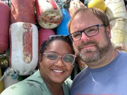 Cape forchu lighthouse greeted cruise ship visitors