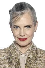 Актёры, режиссер и создатели фильма Красавчик Джонни (1989)