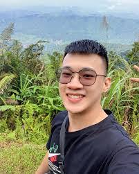 Justin Teng's Instagram, Twitter & Facebook