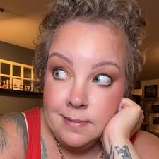 Gel polish nail salons in Oregon area?