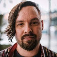 Donna Sivils's Instagram, Twitter & Facebook