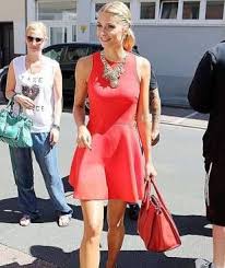 Zehn Um Zehn 10 Grunde Warum Lena Gercke Die Heisseste Supertalent Jurorin Bisher Ist Lena Gercke Lena Und Elegante Frau