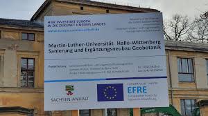 Der botanischen garten in halle ist für besucher nur in den sommermonaten geöffnet, da viele pflanzen zum schutz in den gewächshäusern eingelagert werden. Fundamente Einer Alten Kirche Im Botanischen Garten Gefunden Du Bist Halle